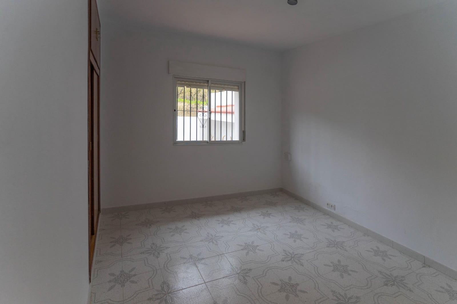 4 bedroom Villa for sale in Alhaurin el Grande with pool garage - € 500,000 (Ref: 10168478)