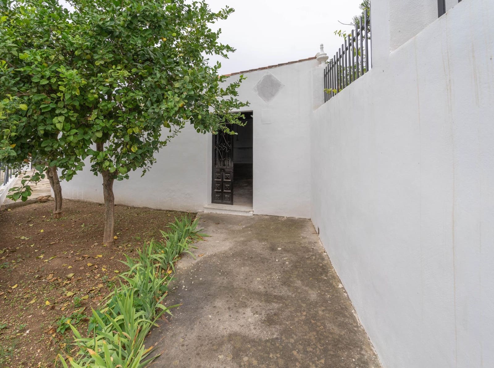 4 bedroom Villa for sale in Alhaurin el Grande with pool garage - € 500,000 (Ref: 10168478)