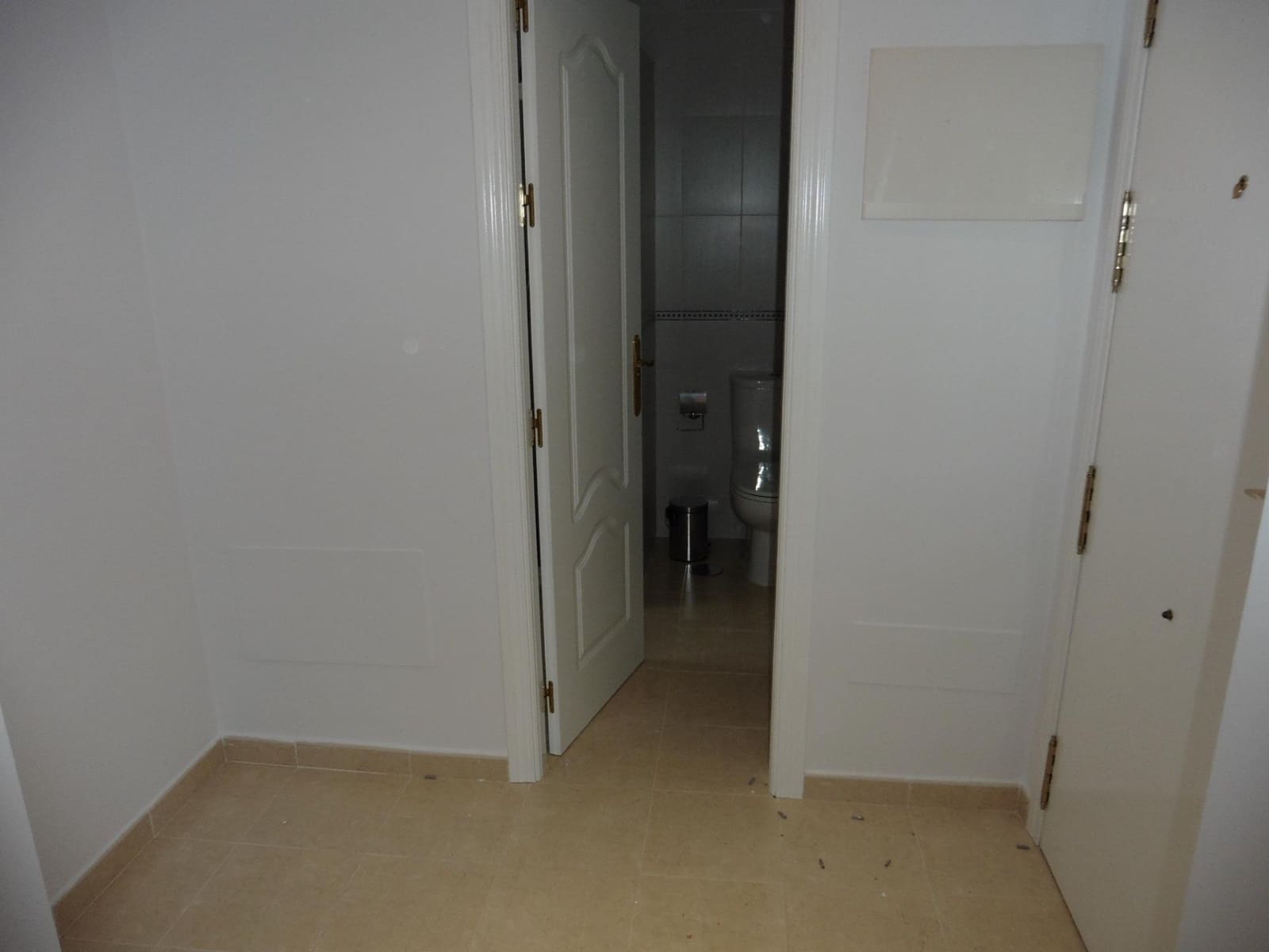 Ático de 3 habitaciones en Alhaurín el Grande en alquiler con garaje - 1.200 € (Ref: 10184996)