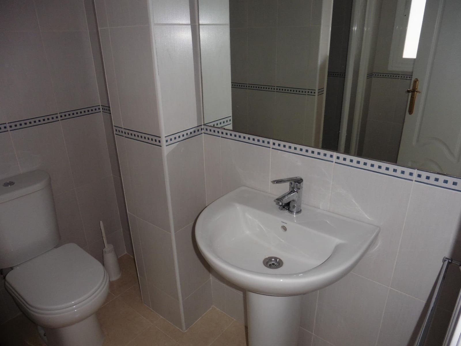 Ático de 3 habitaciones en Alhaurín el Grande en alquiler con garaje - 1.200 € (Ref: 10184996)
