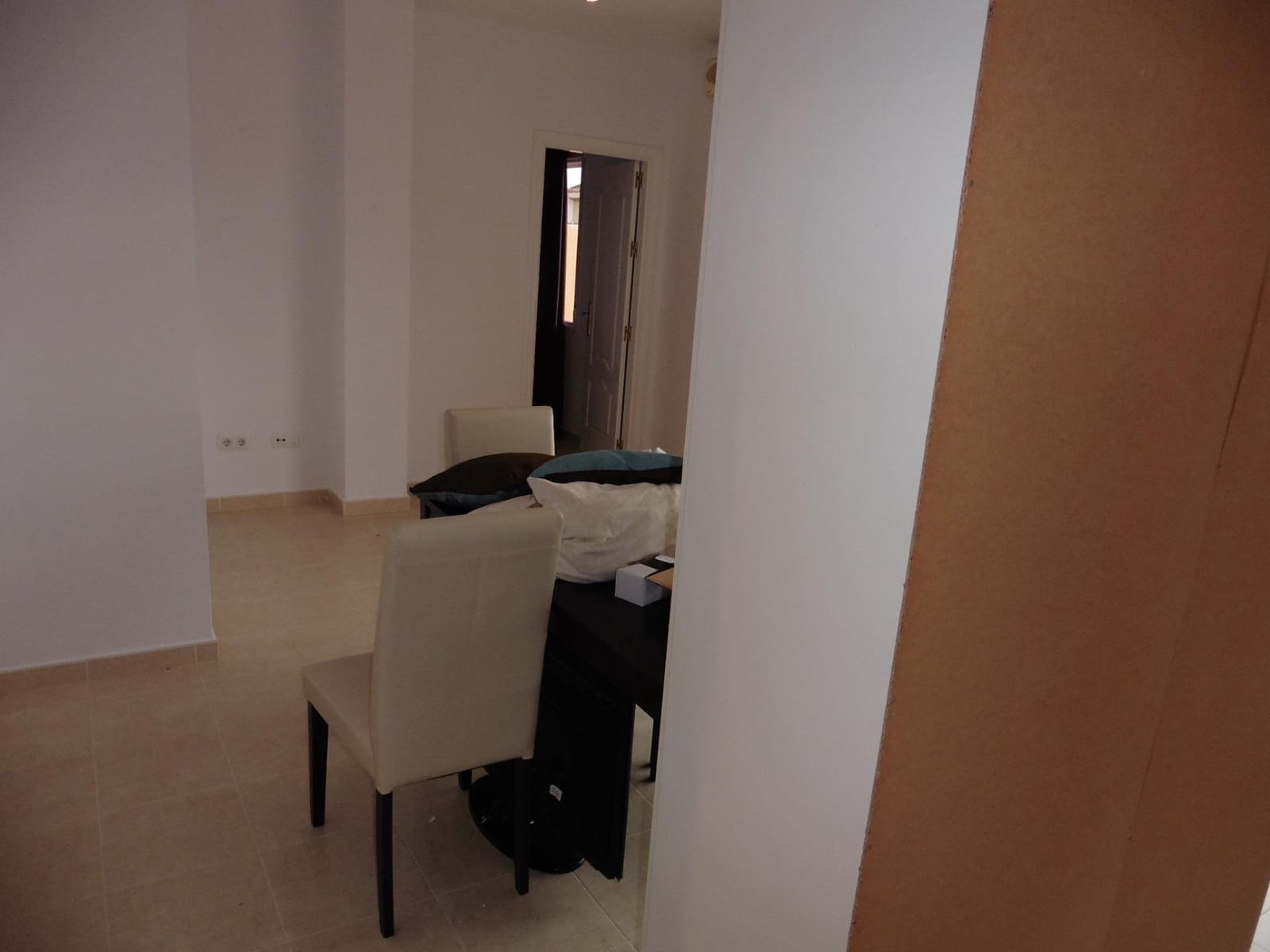 Ático de 3 habitaciones en Alhaurín el Grande en alquiler con garaje - 1.200 € (Ref: 10184996)