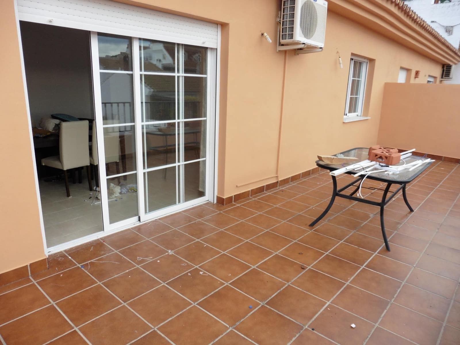 Ático de 3 habitaciones en Alhaurín el Grande en alquiler con garaje - 1.200 € (Ref: 10184996)