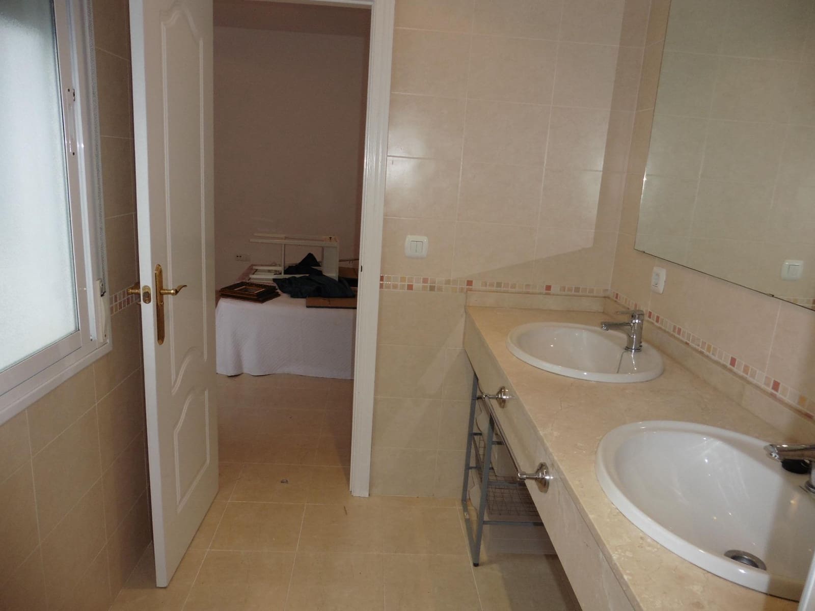 Ático de 3 habitaciones en Alhaurín el Grande en alquiler con garaje - 1.200 € (Ref: 10184996)