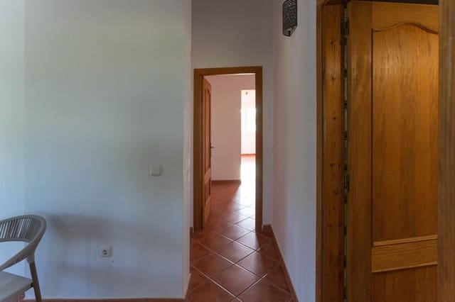 Chalet de 2 habitaciones en Alhaurín el Grande en alquiler con garaje - 1.200 € (Ref: 5350712)