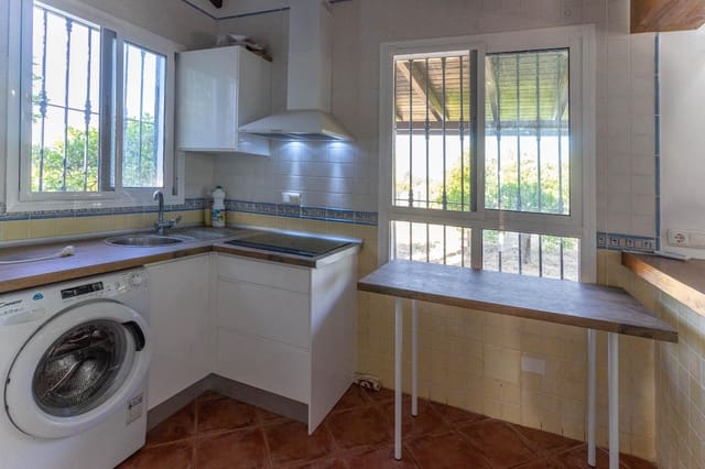 Chalet de 2 habitaciones en Alhaurín el Grande en alquiler con garaje - 1.200 € (Ref: 5350712)
