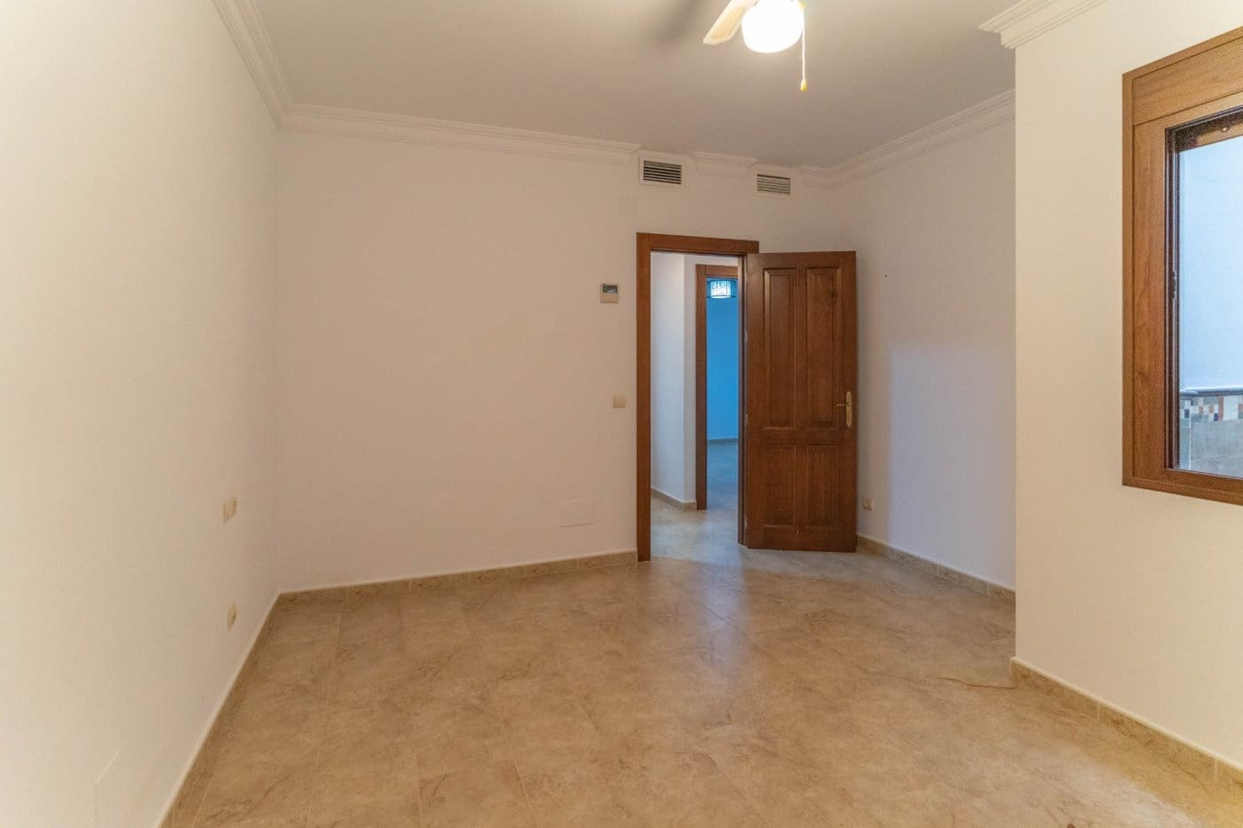 3 bedroom Flat for rent in Alhaurin el Grande - € 1,000 (Ref: 5503913)