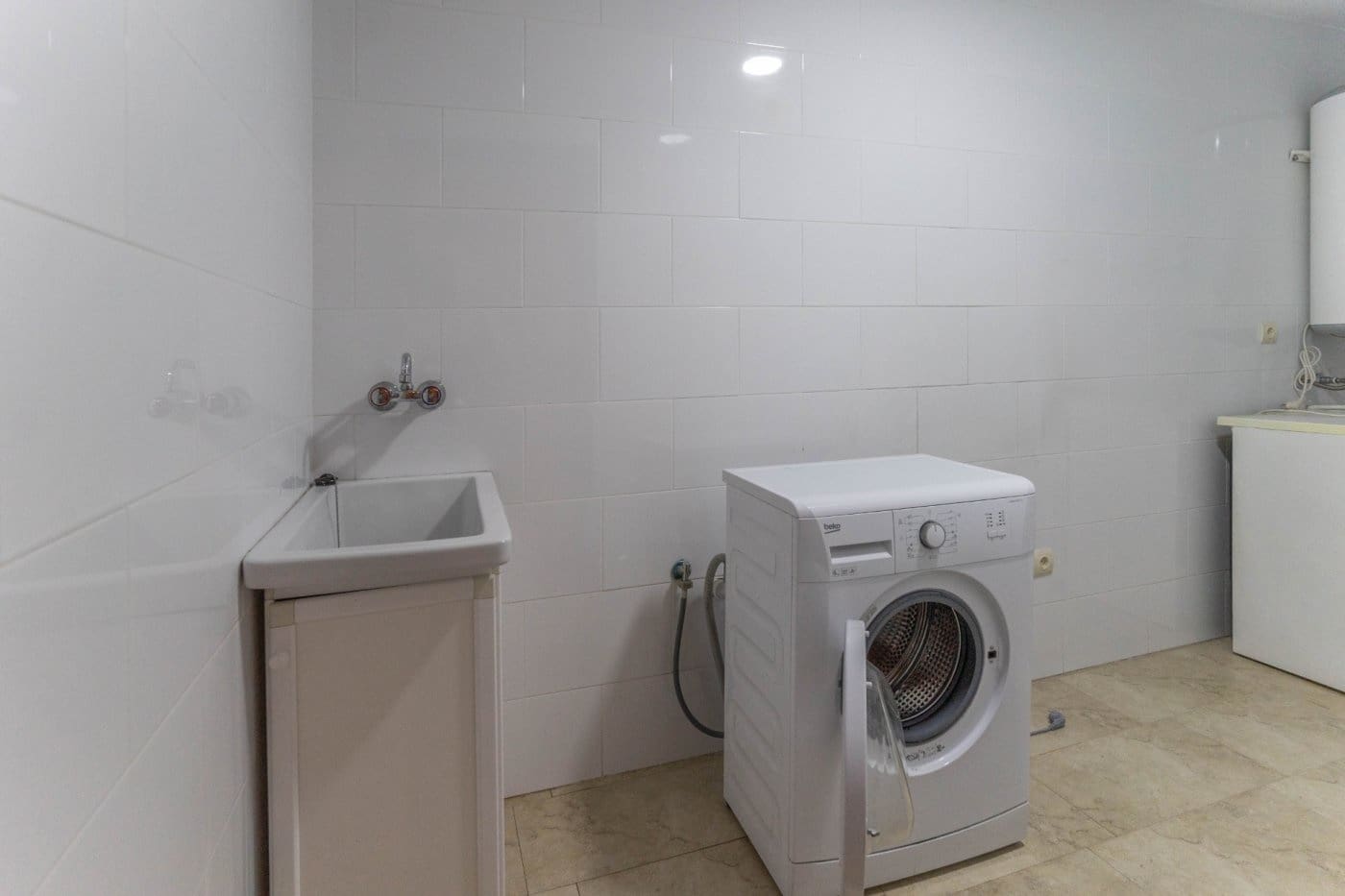 3 bedroom Flat for rent in Alhaurin el Grande - € 1,000 (Ref: 5503913)