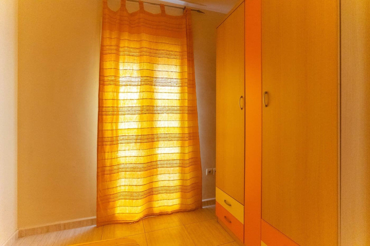 3 soveværelse Lejlighed til leje i Alhaurin el Grande med garage - € 900 (Ref: 5587553)