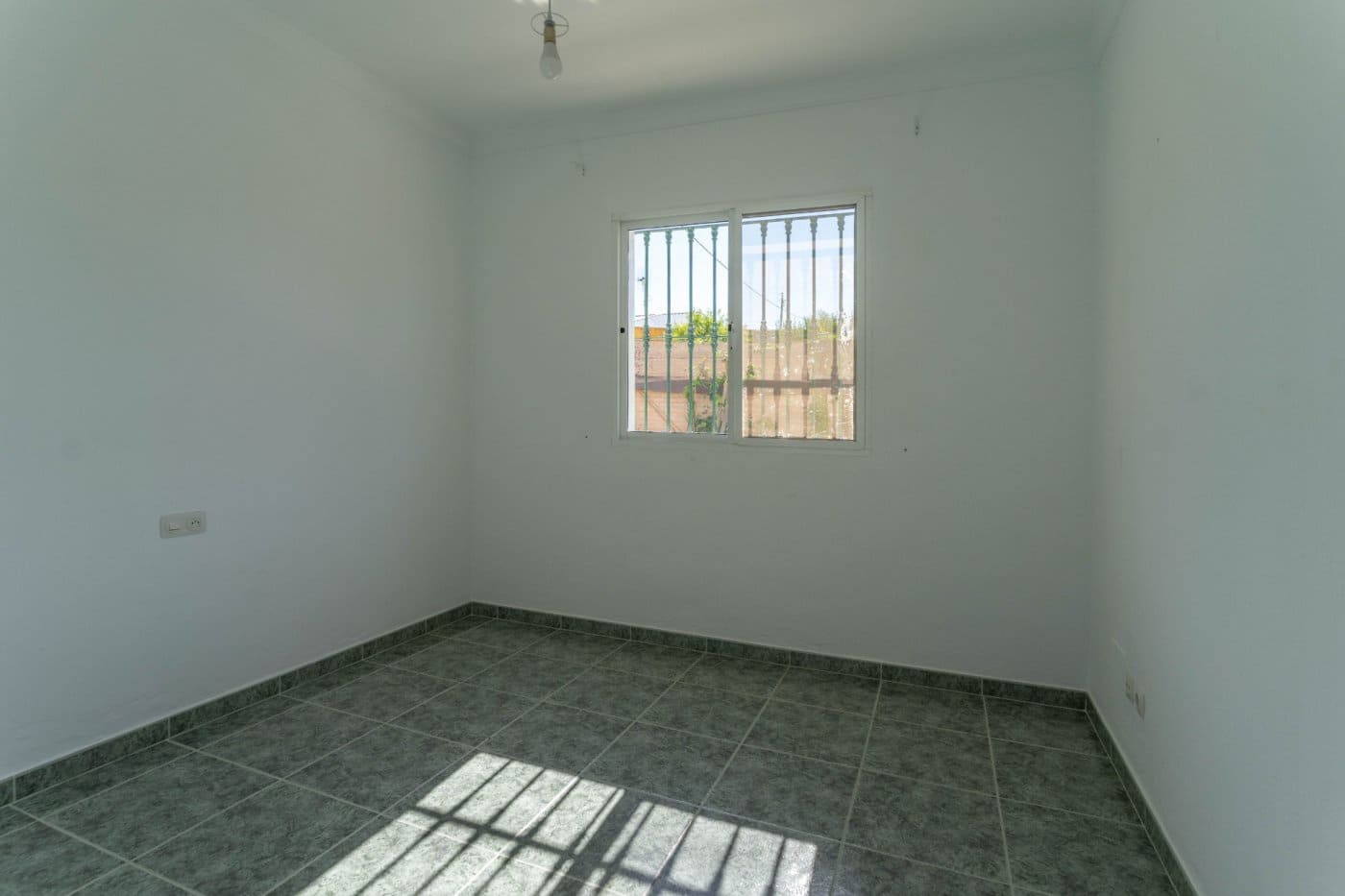 3 bedroom Villa for rent in Alhaurin de la Torre with pool - € 1,800 (Ref: 5619612)