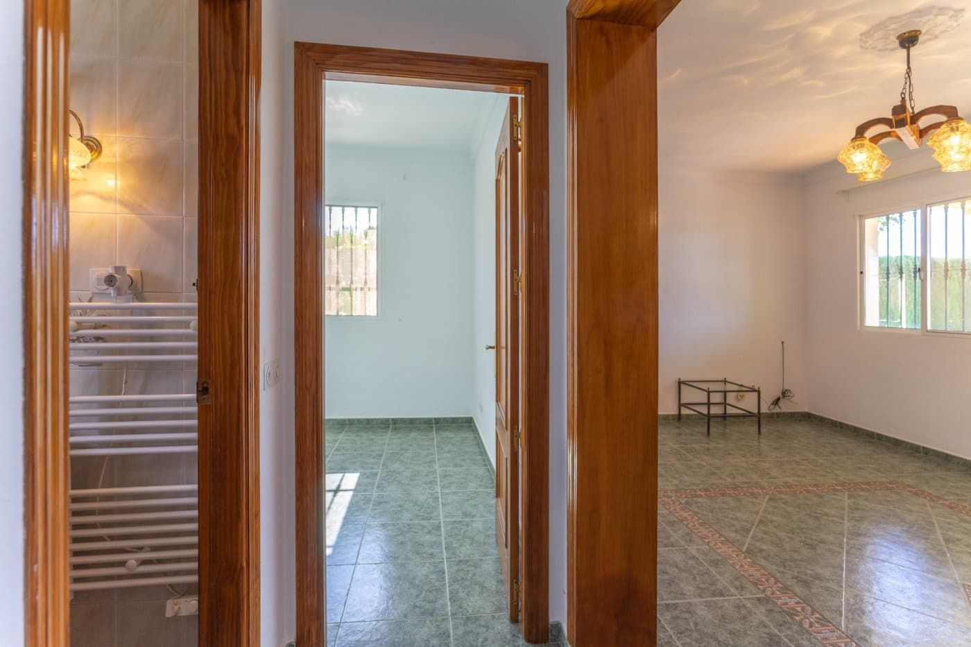 3 bedroom Villa for rent in Alhaurin de la Torre with pool - € 1,800 (Ref: 5619612)