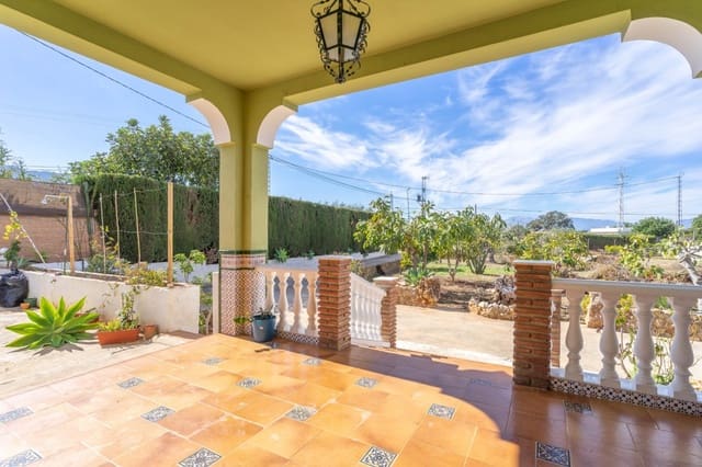 3 bedroom Villa for rent in Alhaurín de la Torre with pool - € 1,800 (Ref: 5619612)