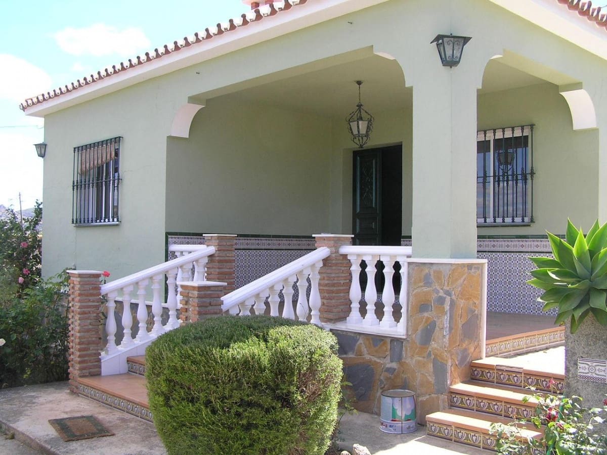 3 bedroom Villa for rent in Alhaurin de la Torre with pool - € 1,800 (Ref: 5619612)