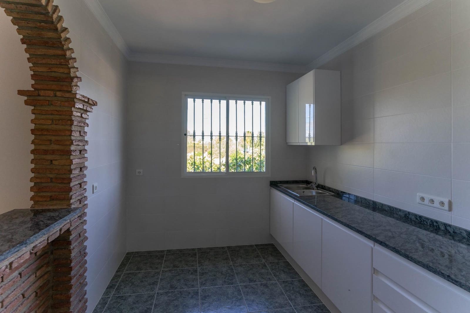 3 bedroom Villa for rent in Alhaurin de la Torre with pool - € 1,800 (Ref: 5619612)