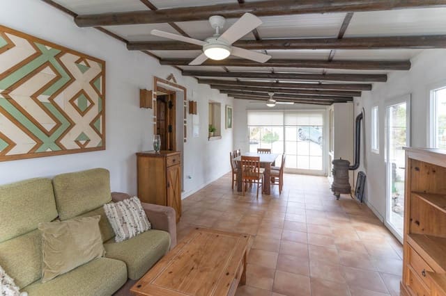 1 makuuhuone Huvila vuokrattavana paikassa Coín mukana uima-altaan - 1 500 € (Ref: 5633966)
