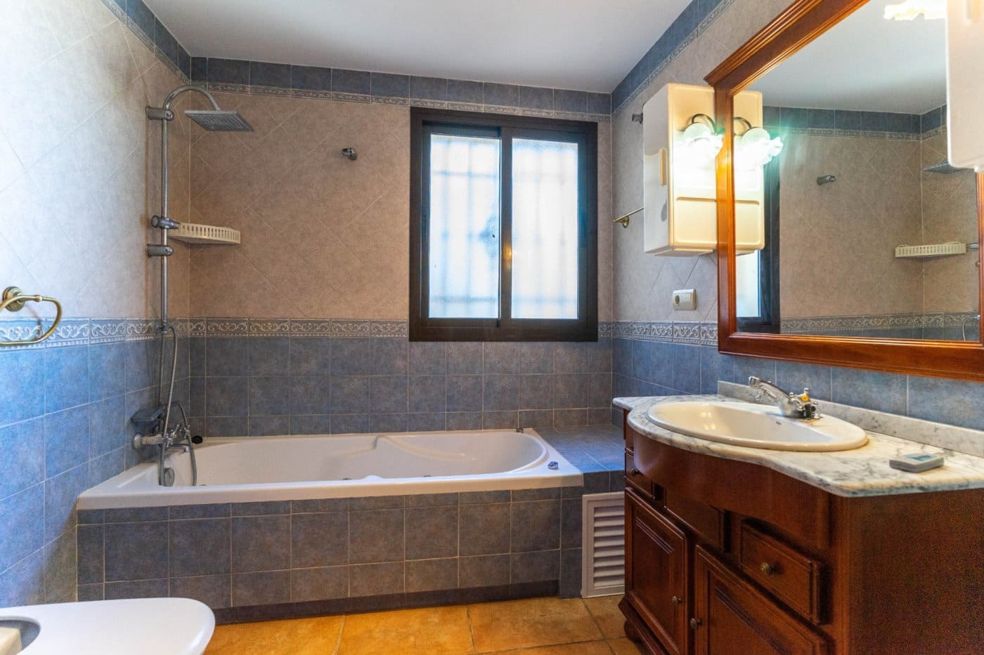 5 camera da letto Villa da affittare in Alhaurin de la Torre con piscina - 4.800 € (Rif: 5691635)
