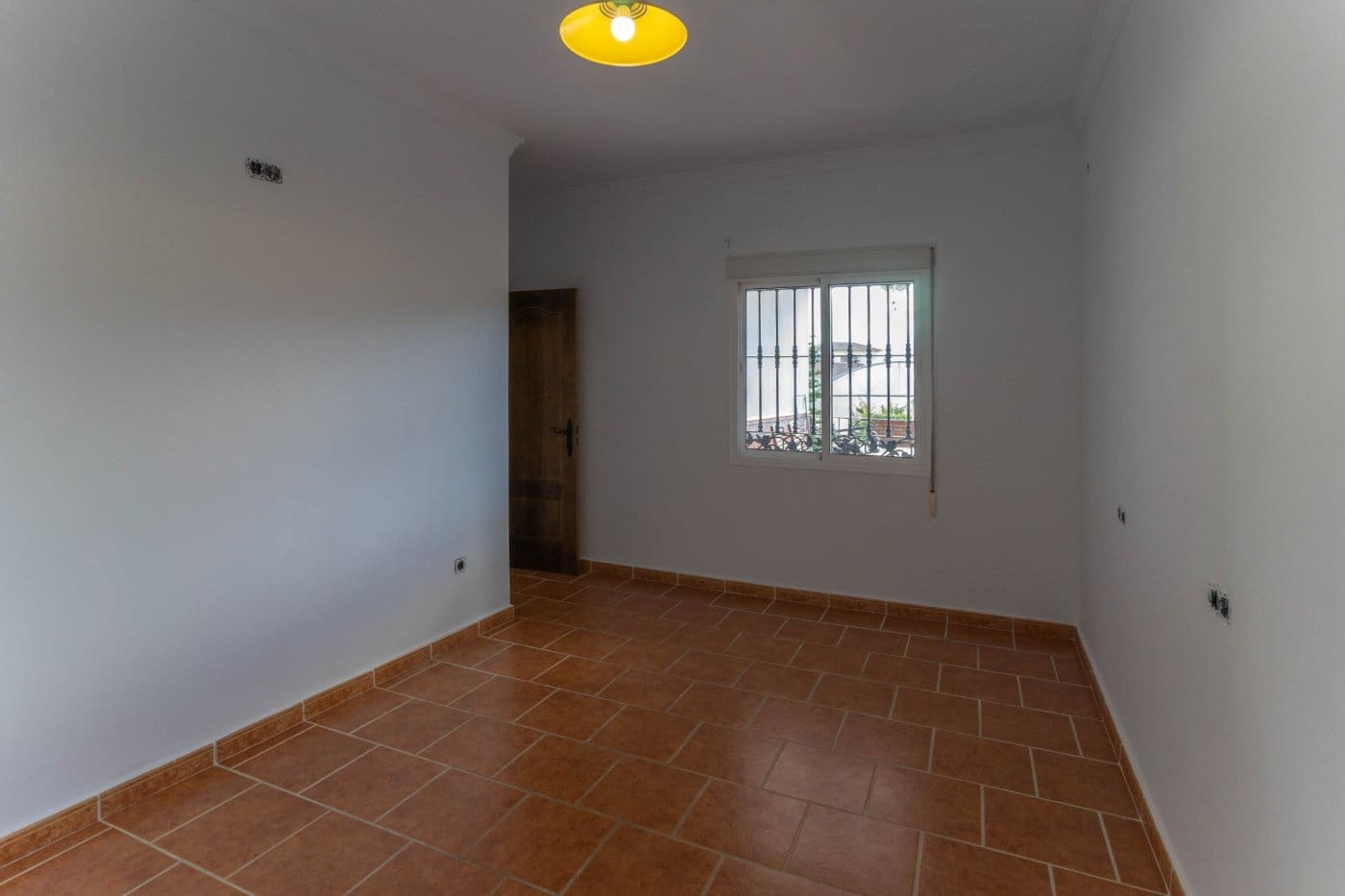 3 bedroom Villa for rent in Alhaurin de la Torre with pool garage - € 1,400 (Ref: 5803187)