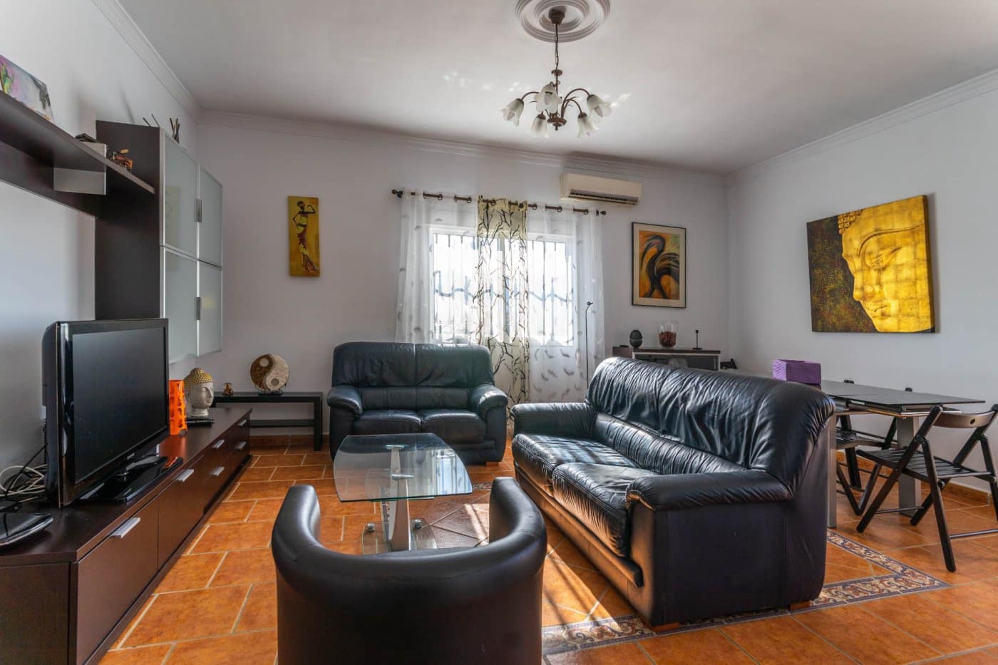 3 bedroom Villa for rent in Alhaurin de la Torre with pool garage - € 1,400 (Ref: 5803187)
