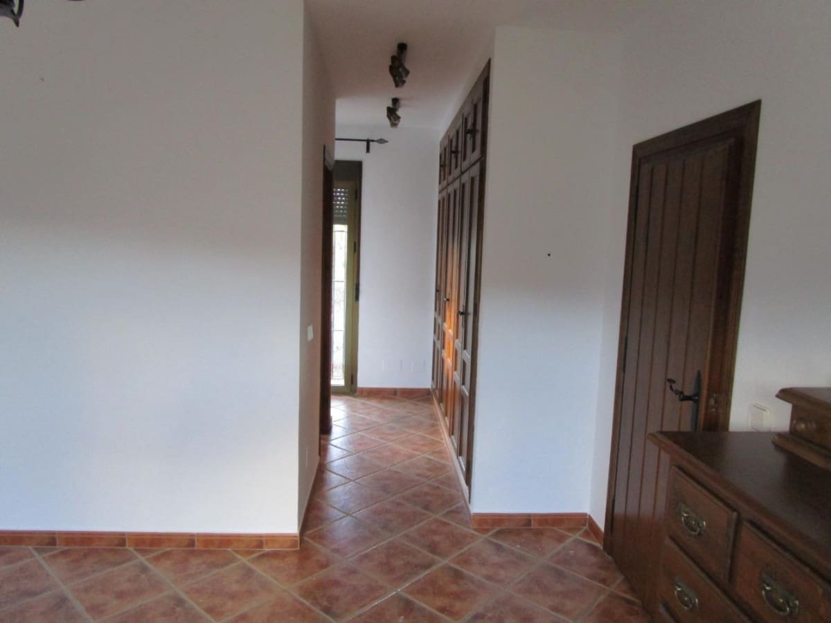 3 sypialnia Willa do wynajęcia w Alhaurin el Grande z basenem garażem - 1 900 € (Ref: 5890373)