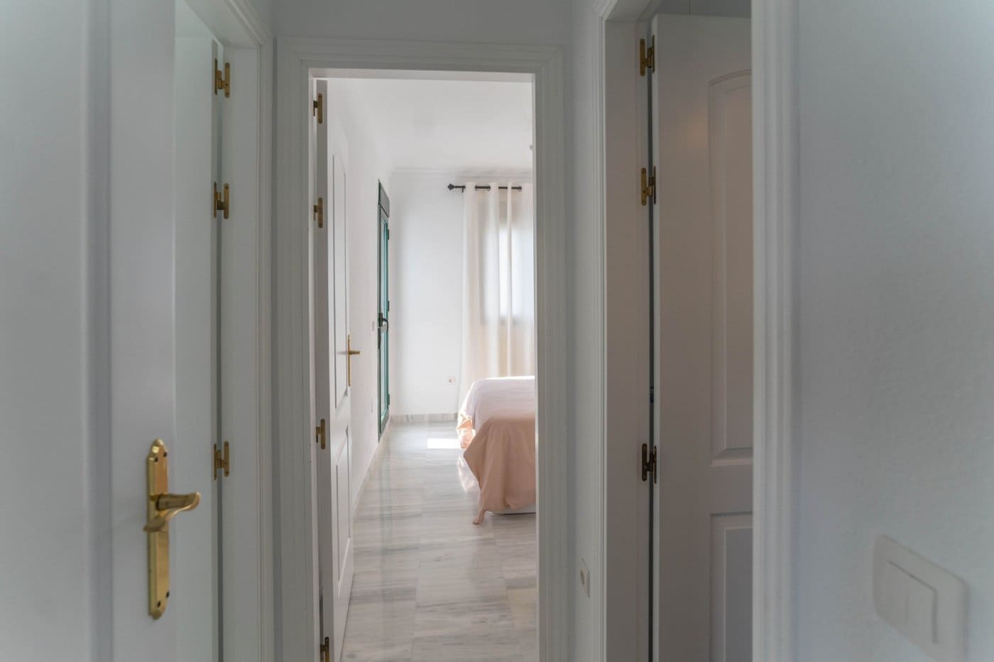 2 bedroom Flat for rent in Alhaurin Golf with pool garage - € 1,250 (Ref: 5925751)