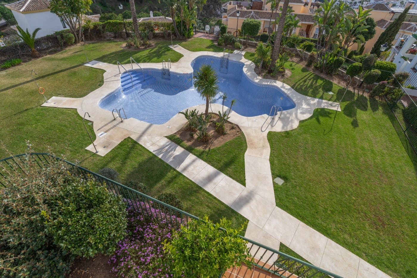 2 bedroom Flat for rent in Alhaurin Golf with pool garage - € 1,250 (Ref: 5925751)