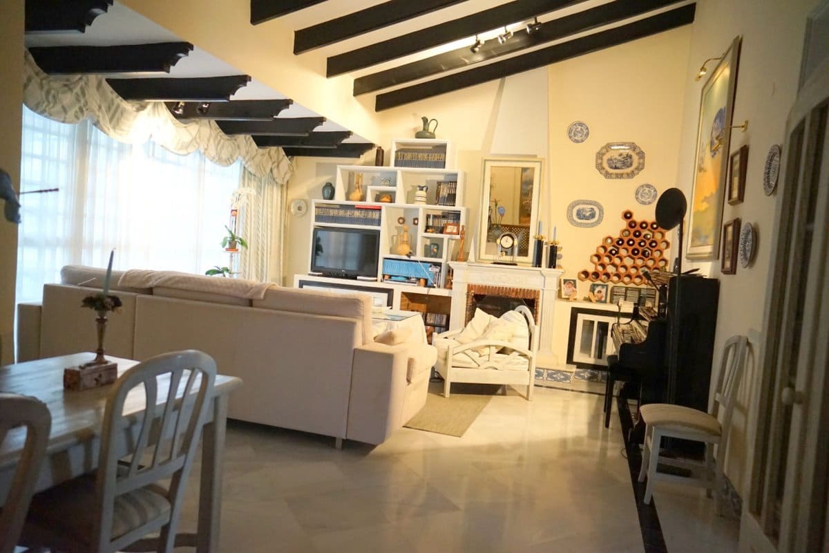 5 sypialnia Willa na sprzedaż w Alhaurin el Grande - 348 000 € (Ref: 6167985)