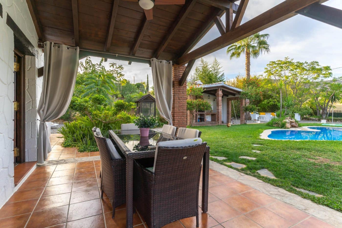 5 sypialnia Willa na sprzedaż w Alhaurin el Grande z basenem garażem - 850 000 € (Ref: 6168001)