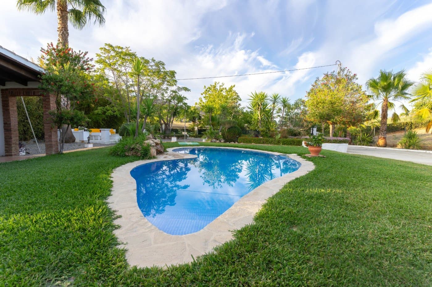 5 sypialnia Willa na sprzedaż w Alhaurin el Grande z basenem garażem - 850 000 € (Ref: 6168001)