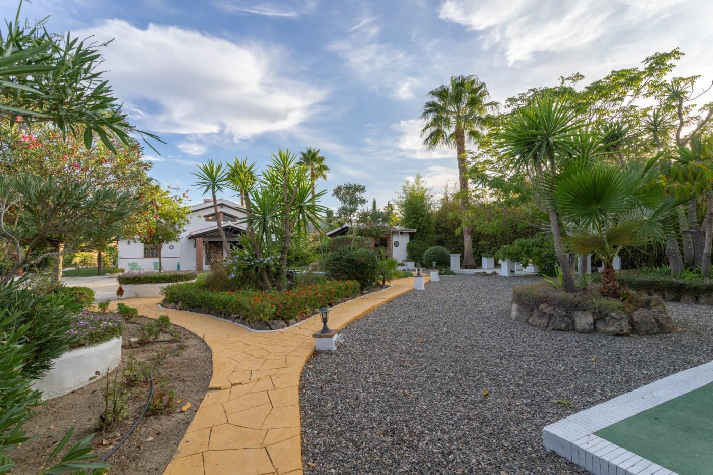 5 sypialnia Willa na sprzedaż w Alhaurin el Grande z basenem garażem - 850 000 € (Ref: 6168001)