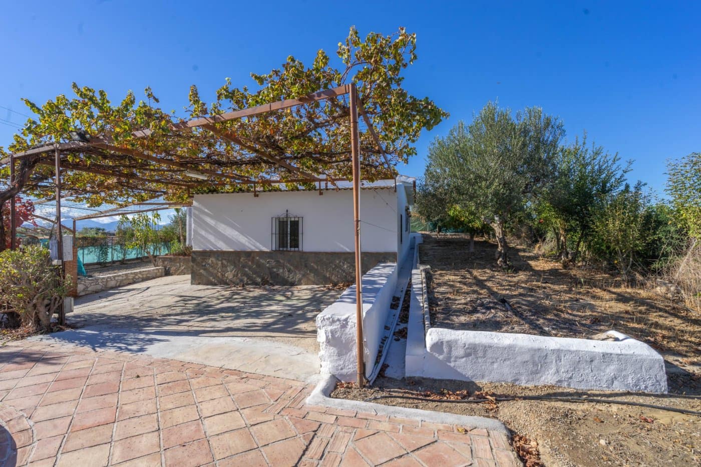 2 bedroom Villa for rent in Alhaurin el Grande with pool garage - € 1,500 (Ref: 6431280)