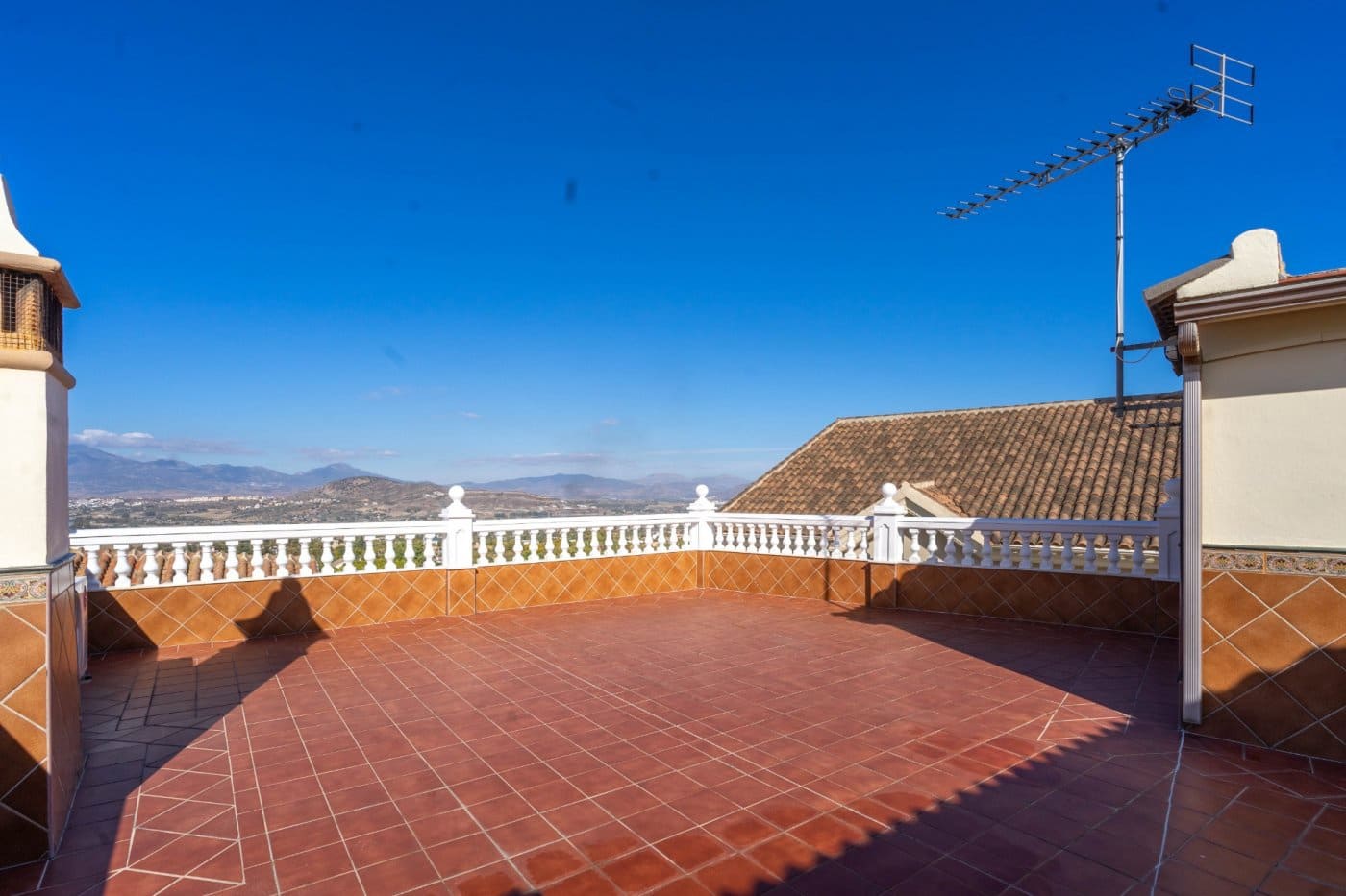 3 sypialnia Dom szeregowy do wynajęcia w Alhaurin el Grande z garażem - 1 500 € (Ref: 6444168)