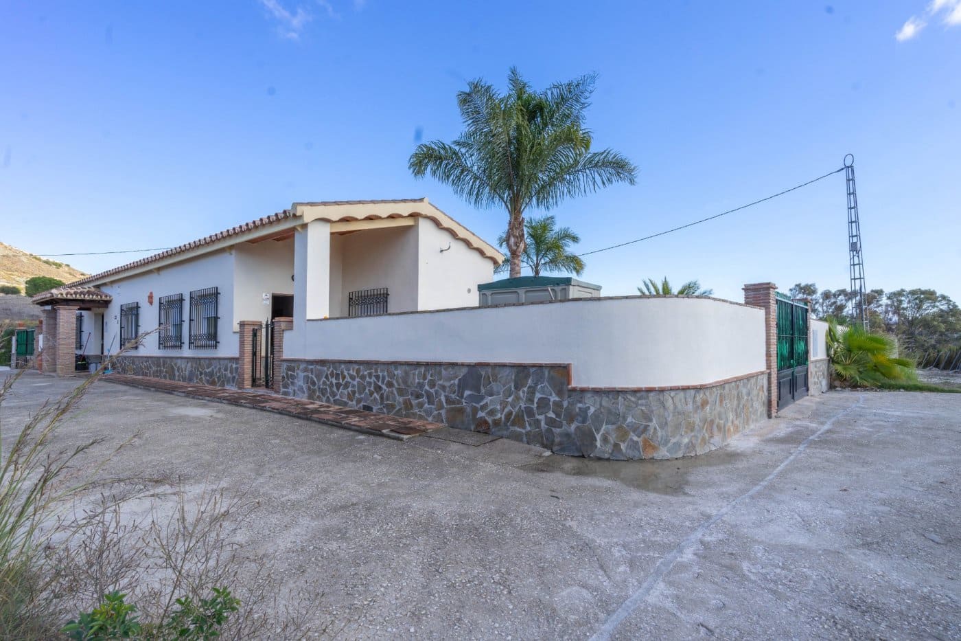 4 soverom Villa til leie i Alhaurin el Grande med svømmebasseng - € 2 000 (Ref: 6475868)