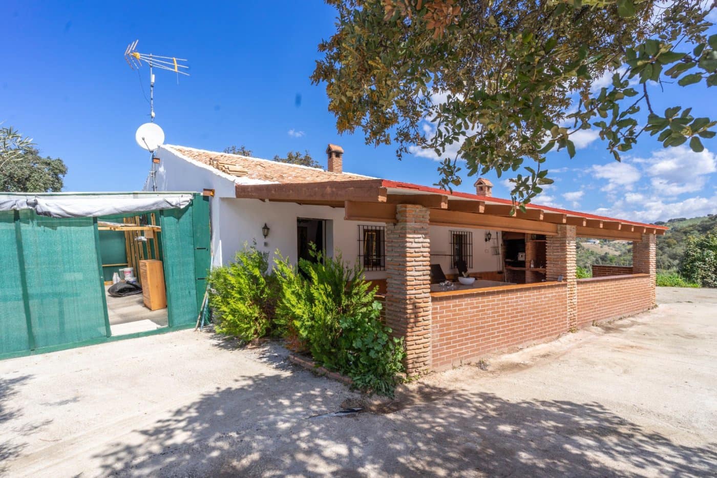 2 soveværelse Villa til salg i Malaga by med swimmingpool - € 550.000 (Ref: 6475869)