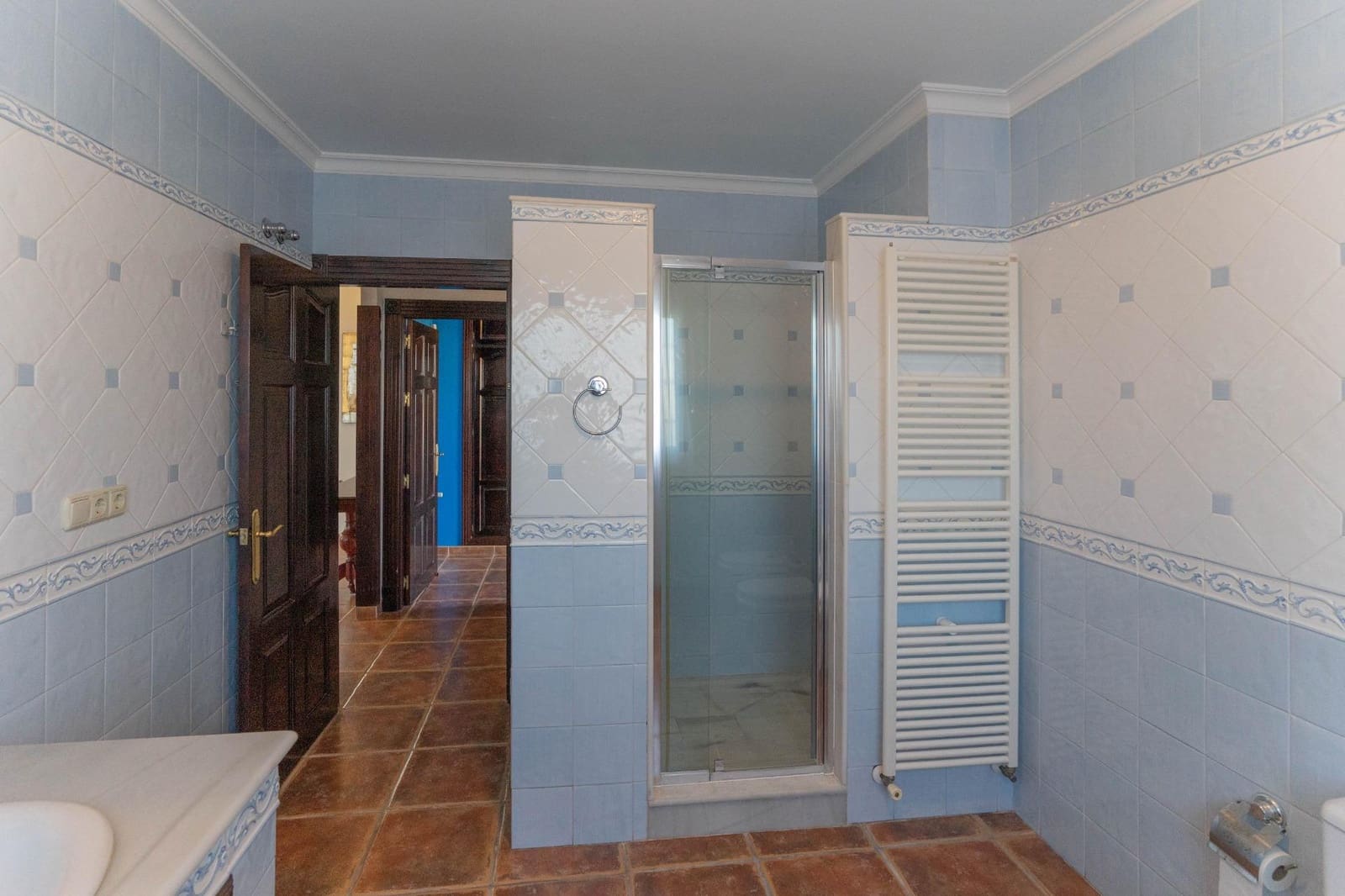 5 bedroom Villa for rent in Alhaurin el Grande with pool garage - € 2,800 (Ref: 6479626)