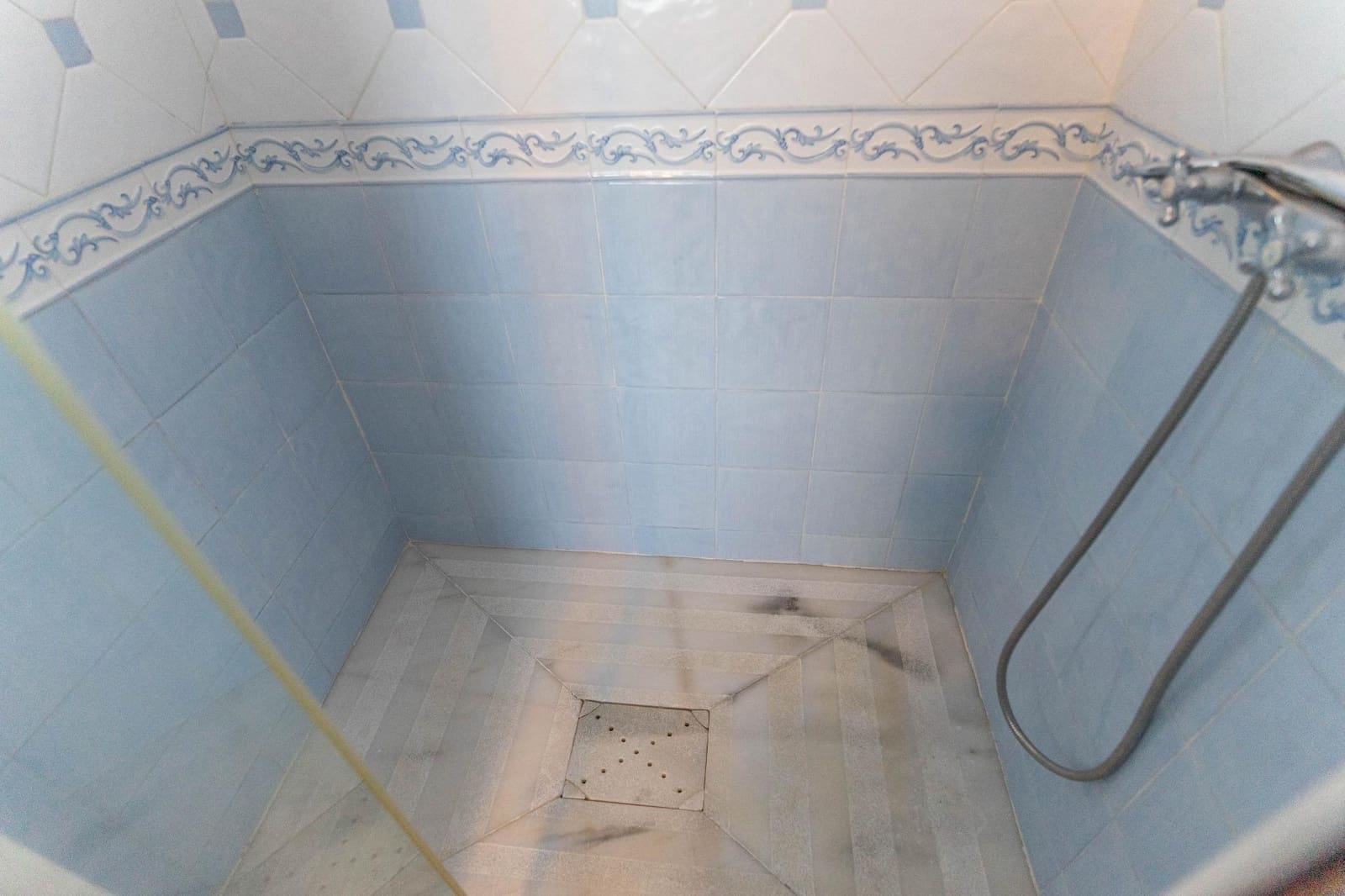5 bedroom Villa for rent in Alhaurin el Grande with pool garage - € 2,800 (Ref: 6479626)