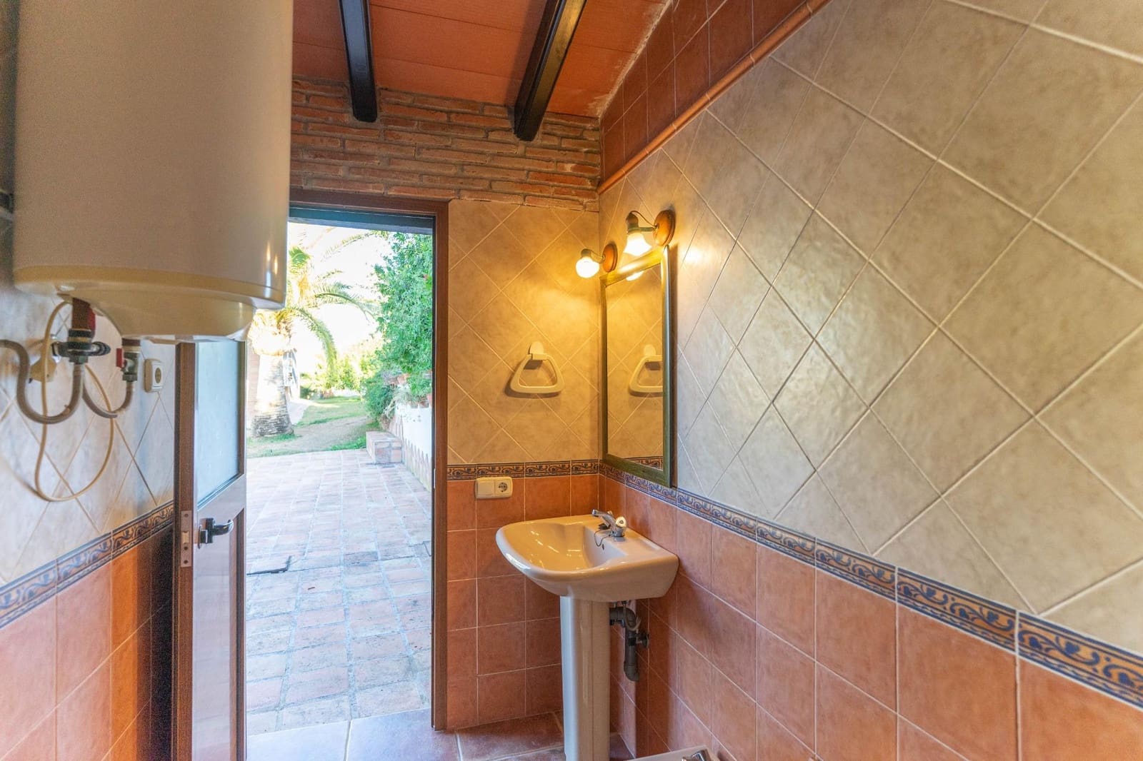 5 bedroom Villa for rent in Alhaurin el Grande with pool garage - € 2,800 (Ref: 6479626)
