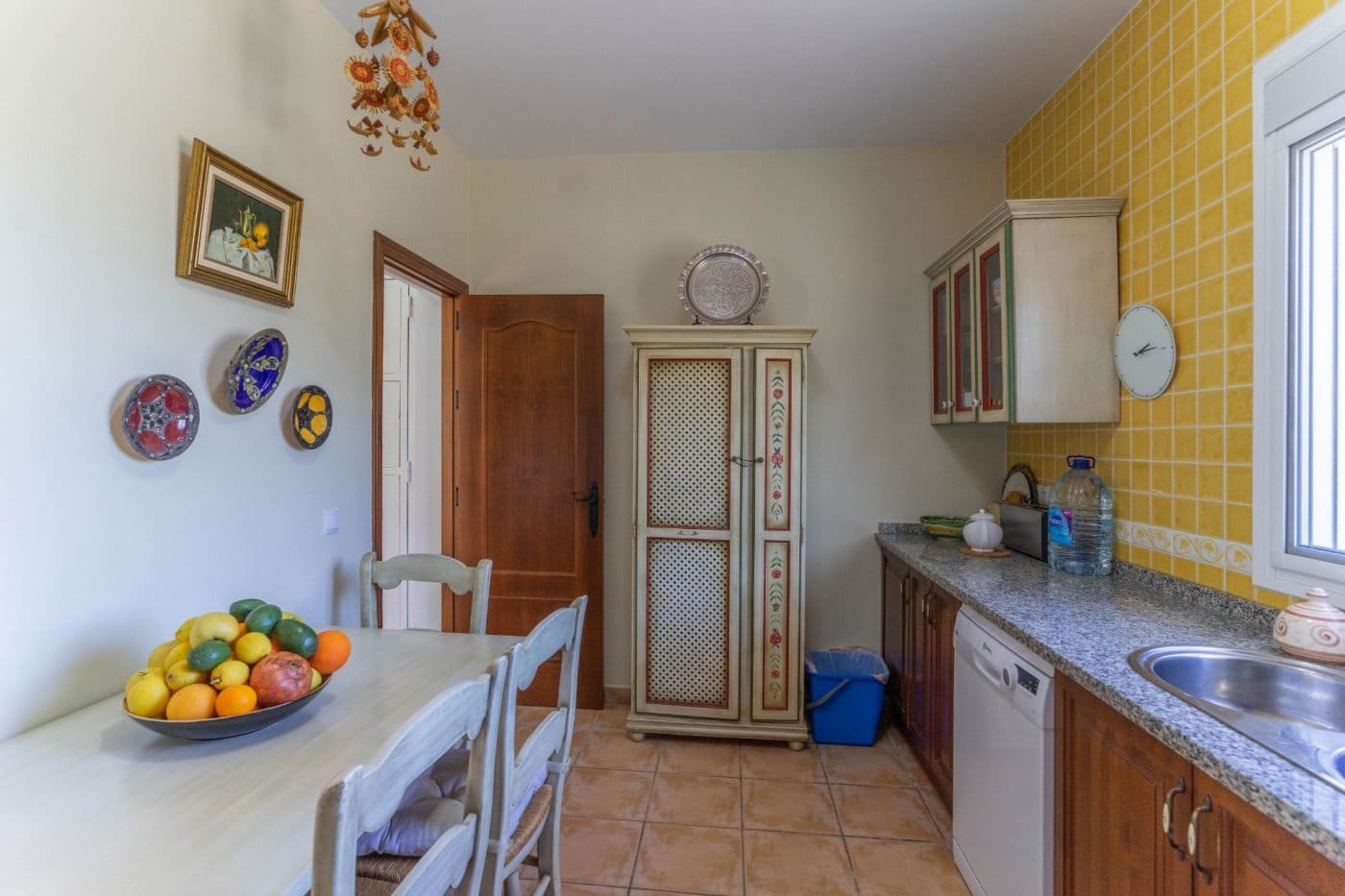 3 bedroom Villa for rent in Alhaurin el Grande with pool garage - € 1,900 (Ref: 6564385)