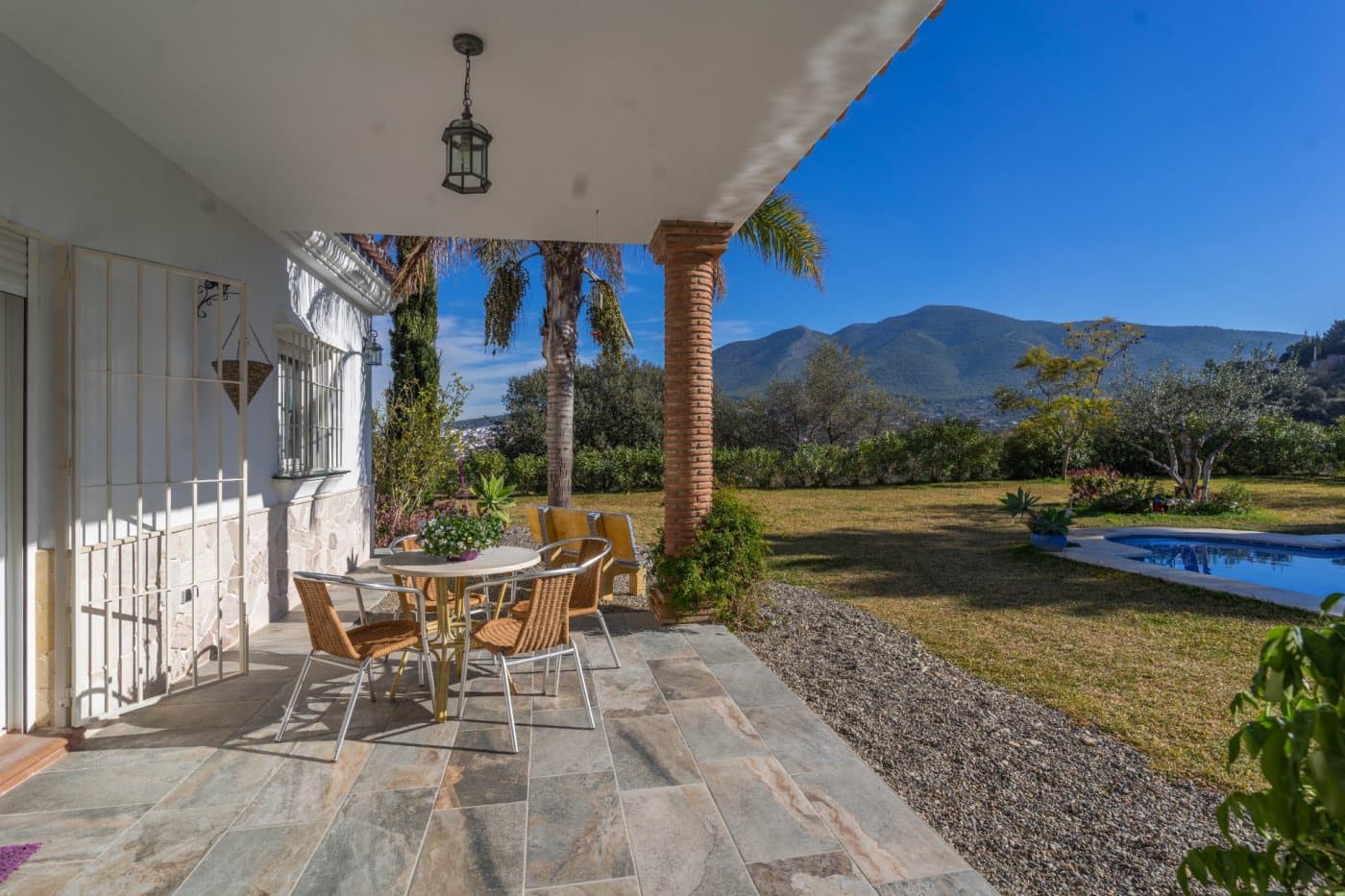 3 bedroom Villa for rent in Alhaurin el Grande with pool garage - € 1,900 (Ref: 6564385)