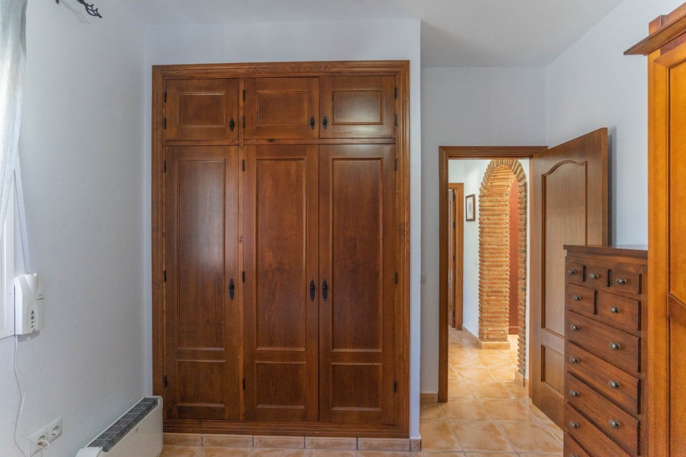 3 bedroom Villa for rent in Alhaurin el Grande with pool garage - € 1,900 (Ref: 6564385)