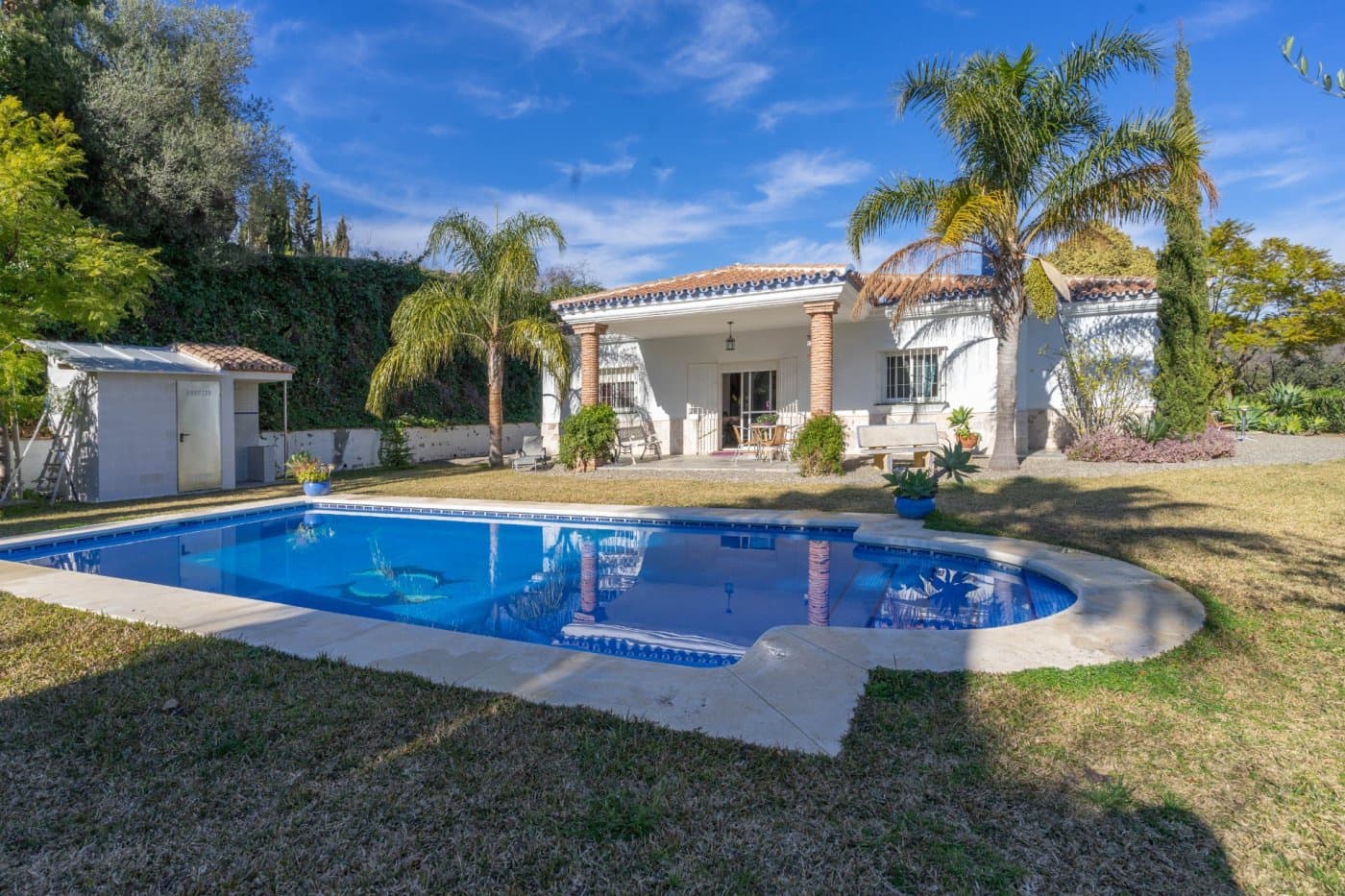 3 bedroom Villa for rent in Alhaurin el Grande with pool garage - € 1,900 (Ref: 6564385)