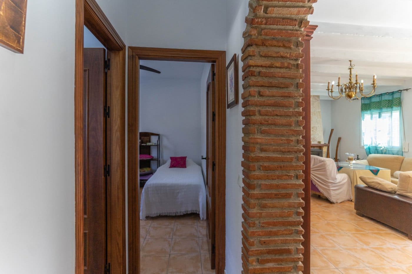 3 bedroom Villa for rent in Alhaurin el Grande with pool garage - € 1,900 (Ref: 6564385)