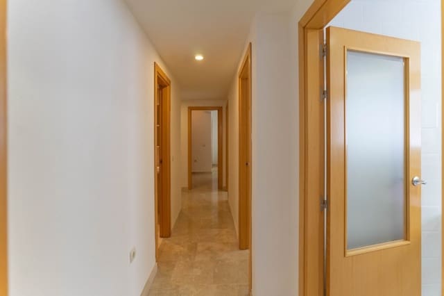 Piso de 3 habitaciones en Alhaurín el Grande en alquiler con garaje - 850 € (Ref: 6644484)