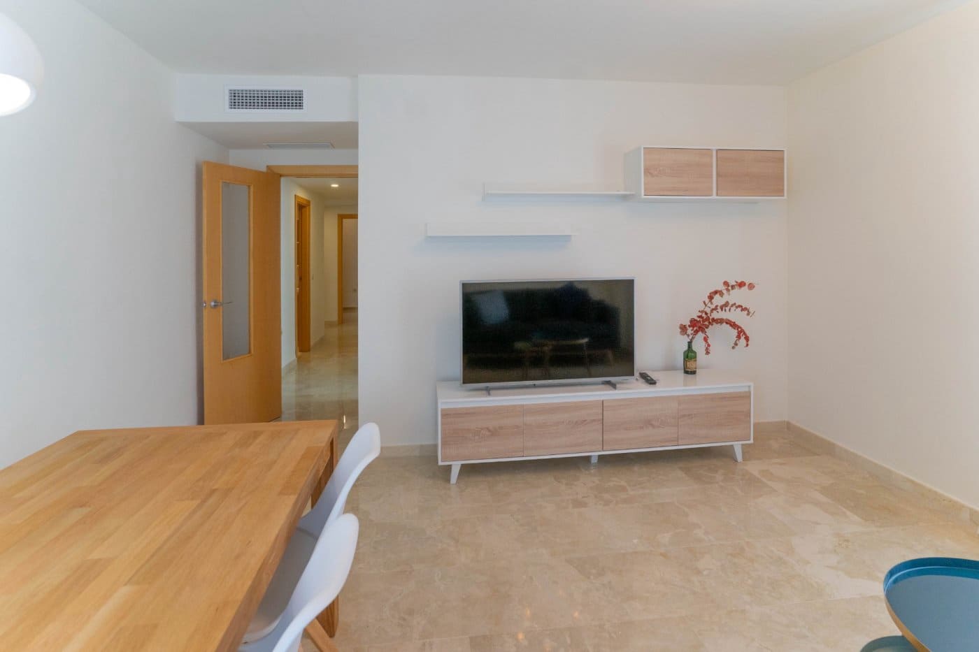 3 bedroom Flat for rent in Alhaurin el Grande with garage - € 850 (Ref: 6644484)