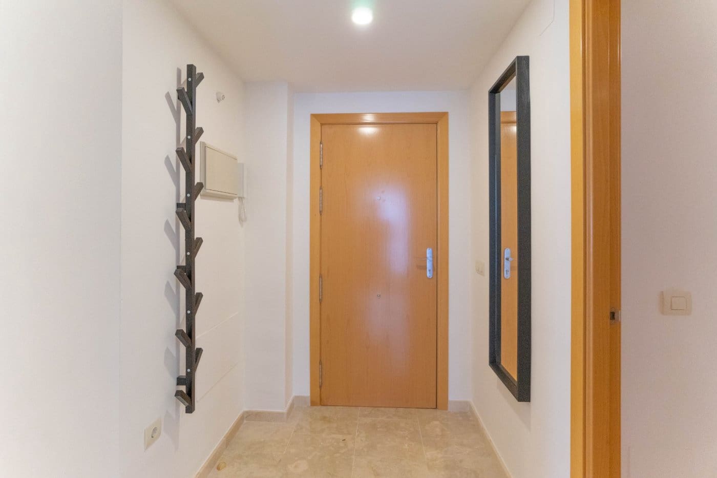 3 bedroom Flat for rent in Alhaurin el Grande with garage - € 850 (Ref: 6644484)