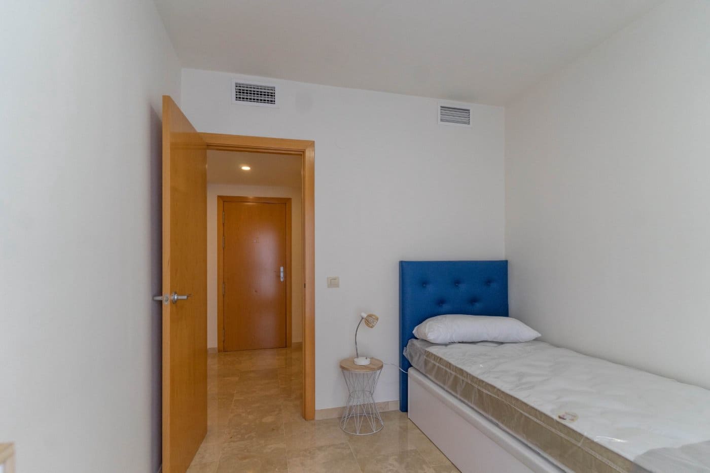 3 bedroom Flat for rent in Alhaurin el Grande with garage - € 850 (Ref: 6644484)