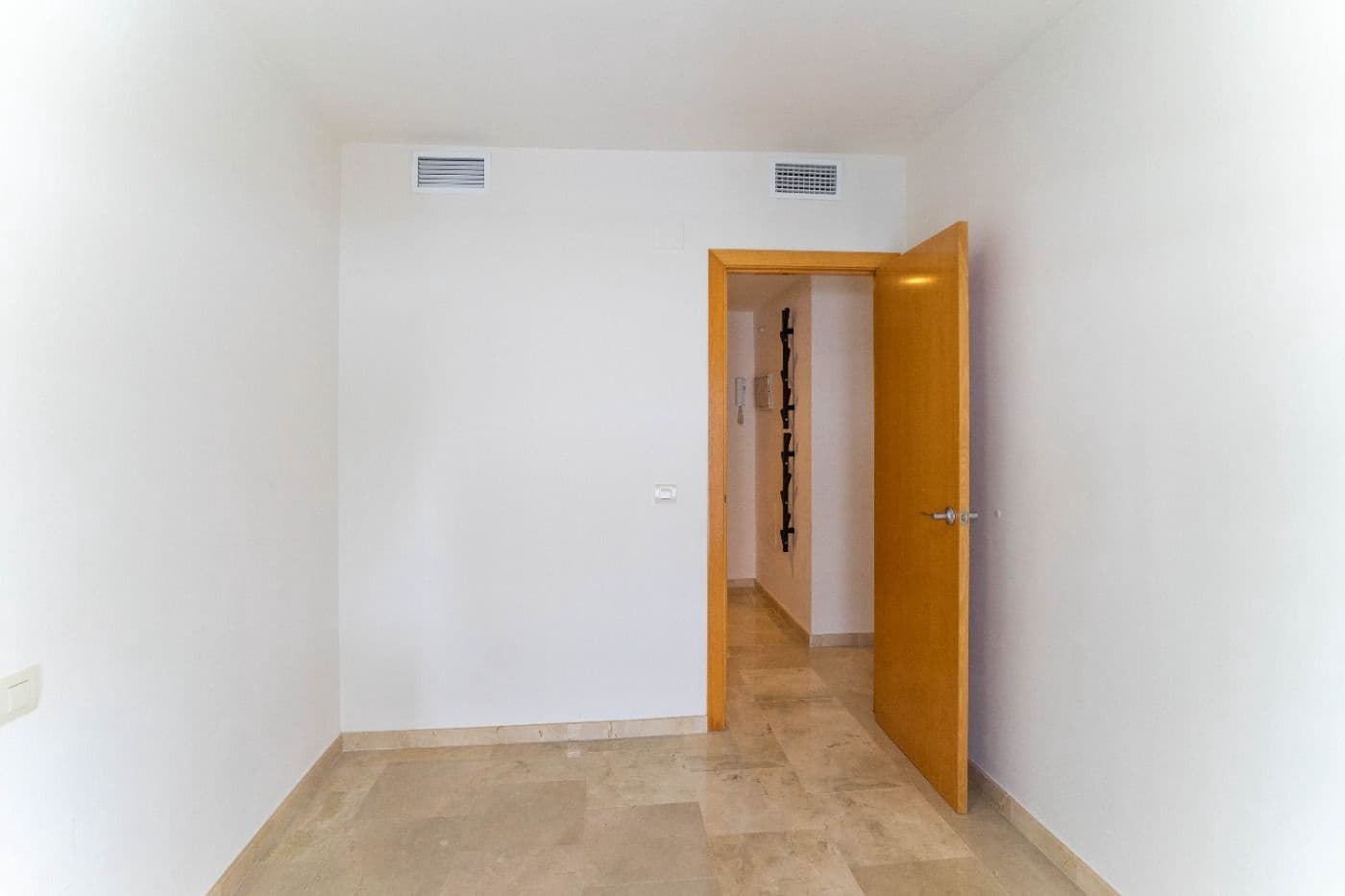 3 soveværelse Lejlighed til leje i Alhaurin el Grande med garage - € 950 (Ref: 6651820)
