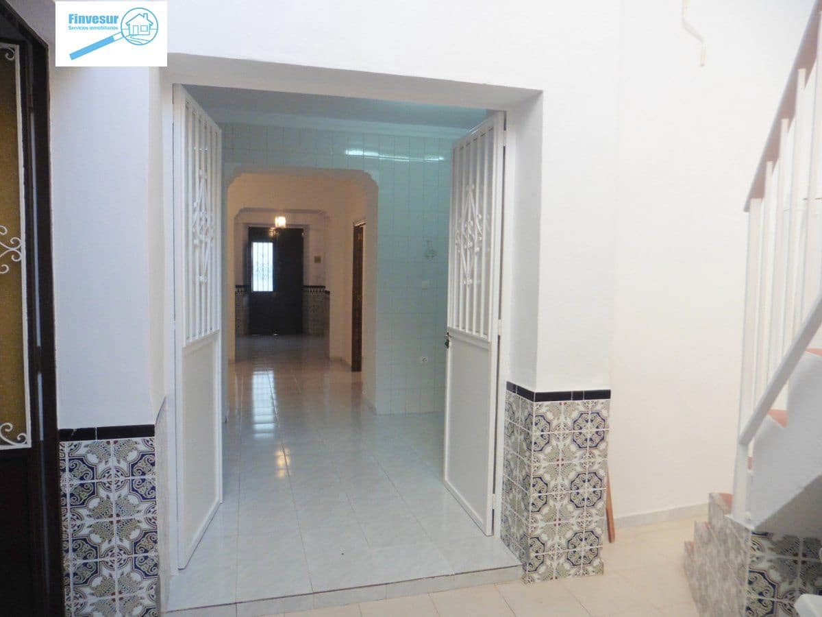 2 makuuhuone Omakotitalo vuokrattavana paikassa Alhaurin el Grande - 700 € (Ref: 6712897)