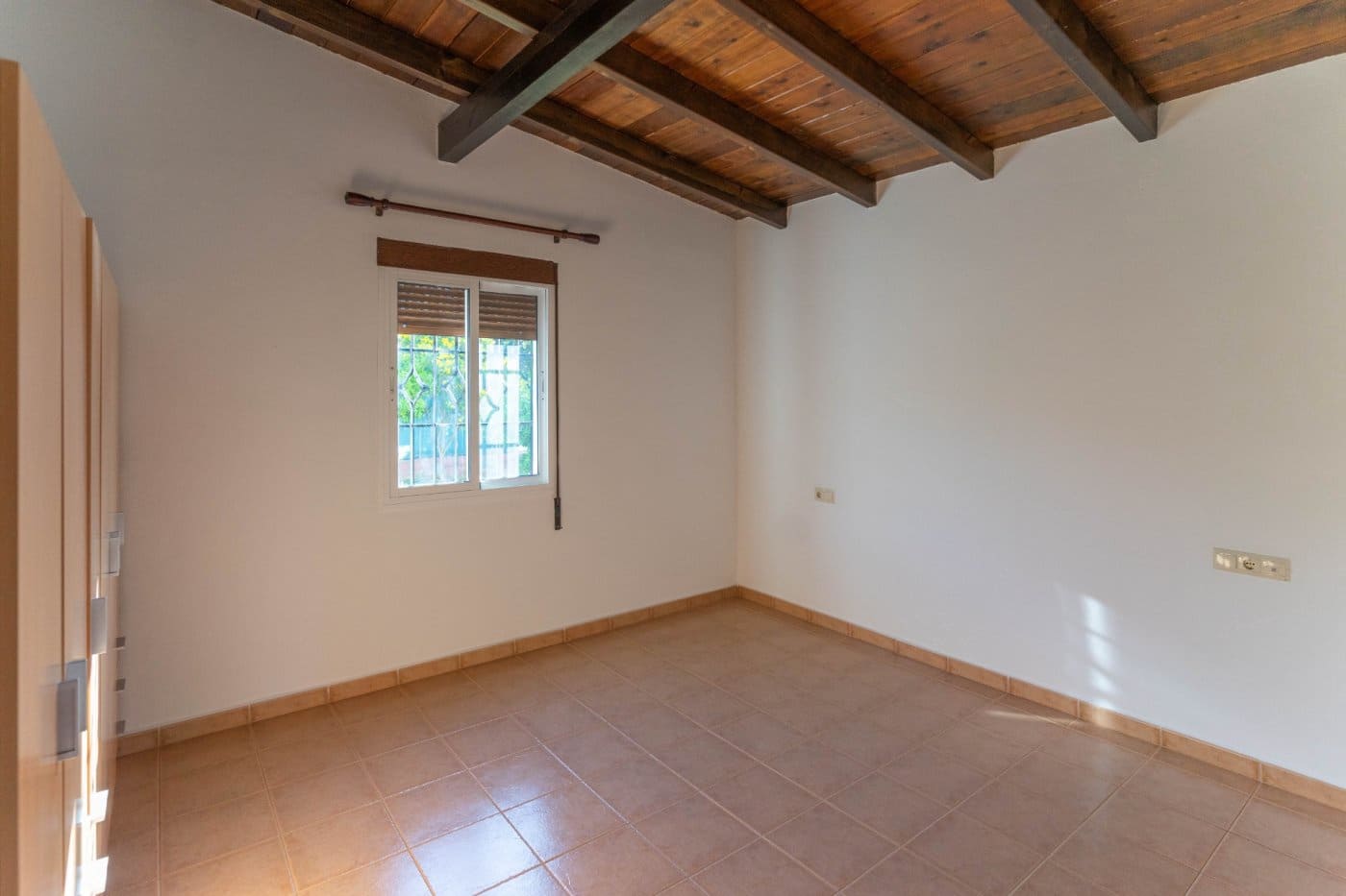3 bedroom Villa for rent in Alhaurin el Grande with pool garage - € 1,700 (Ref: 6835072)