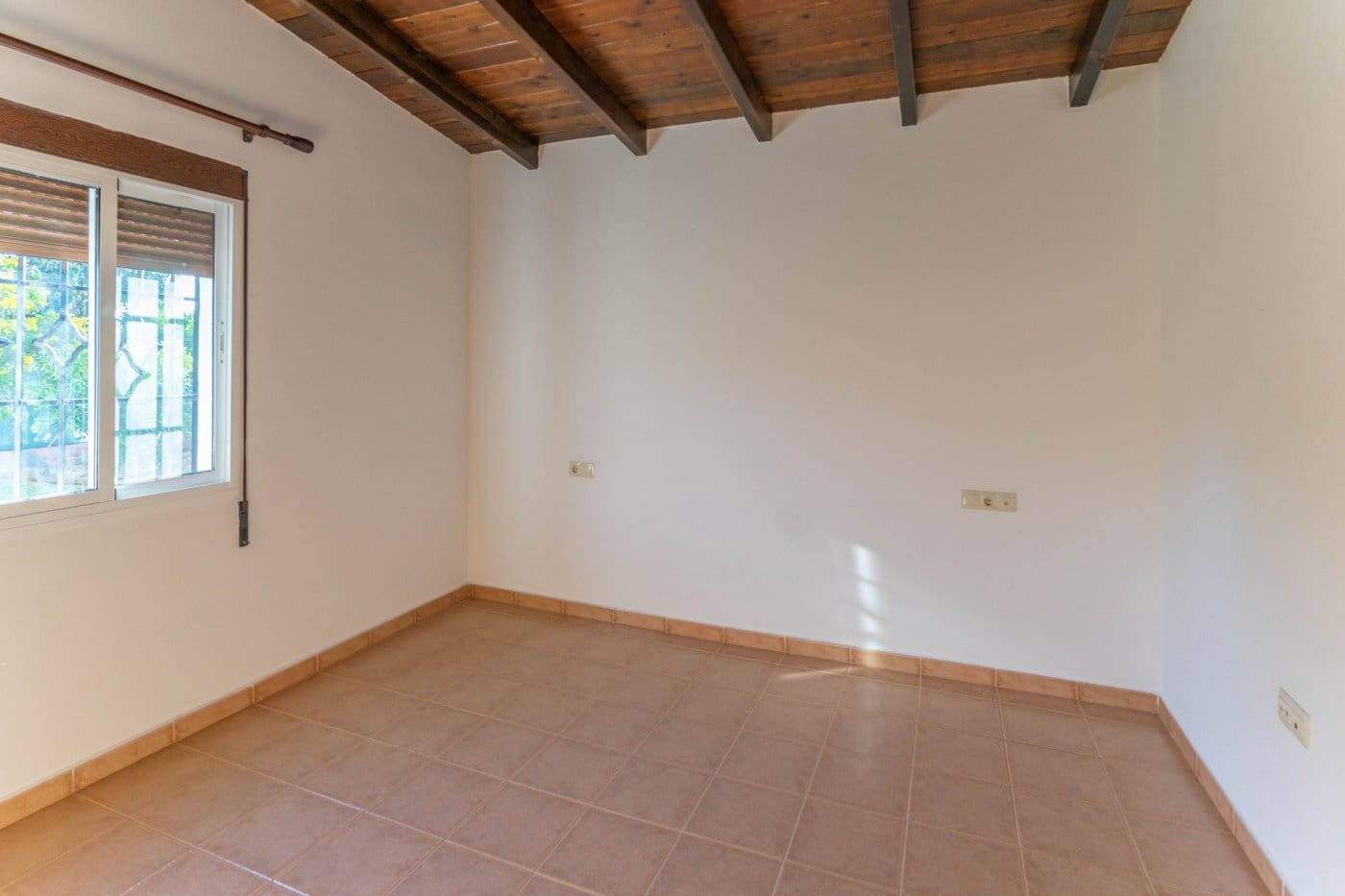 3 bedroom Villa for rent in Alhaurin el Grande with pool garage - € 1,700 (Ref: 6835072)