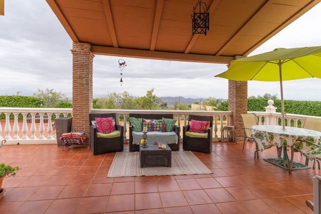 2 sovrum Villa att hyra i Alhaurín el Grande med pool garage - 1 250 € (Ref: 6957329)