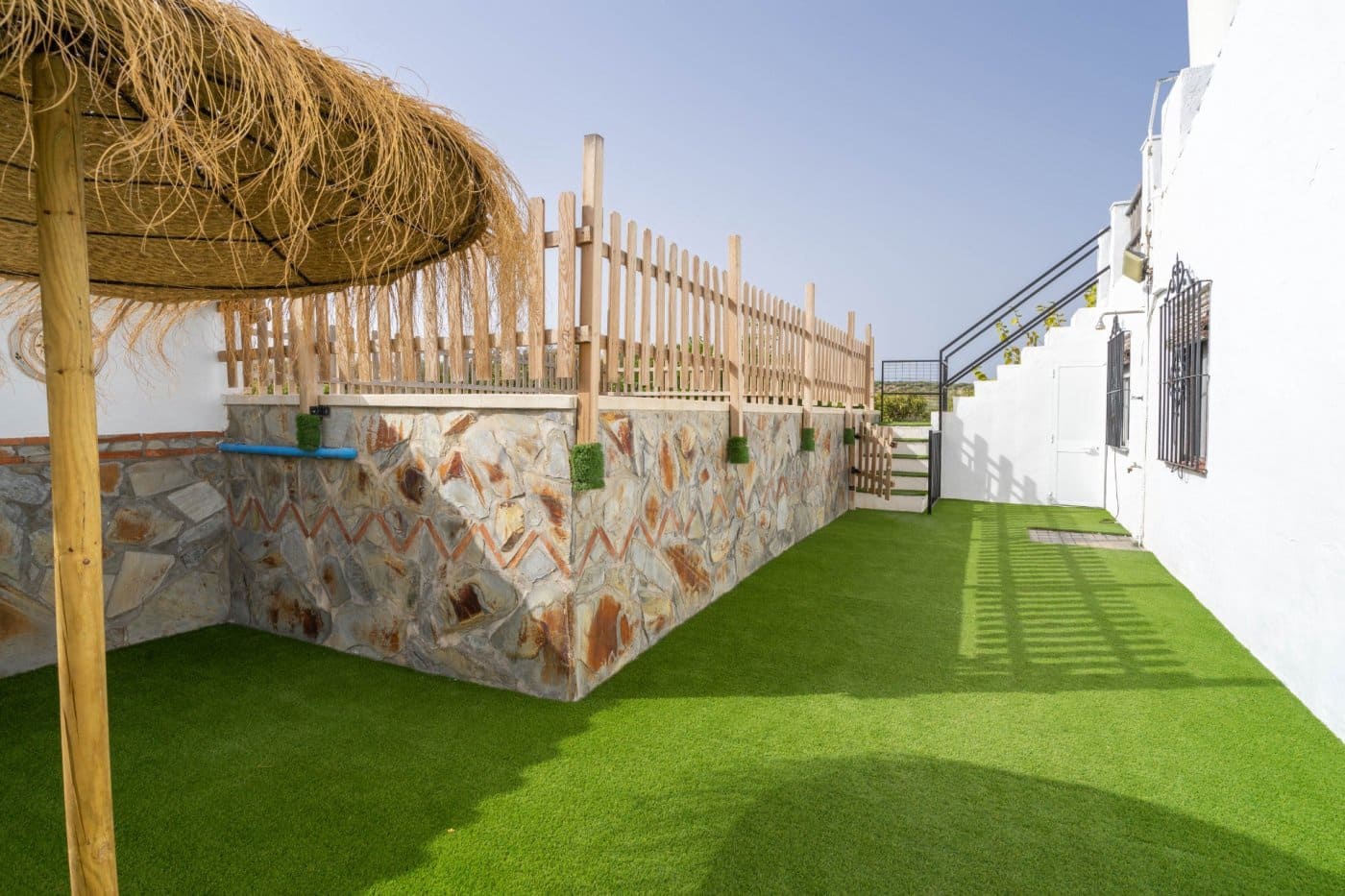 3 bedroom Villa for rent in Alhaurin el Grande with pool - € 1,800 (Ref: 7135836)